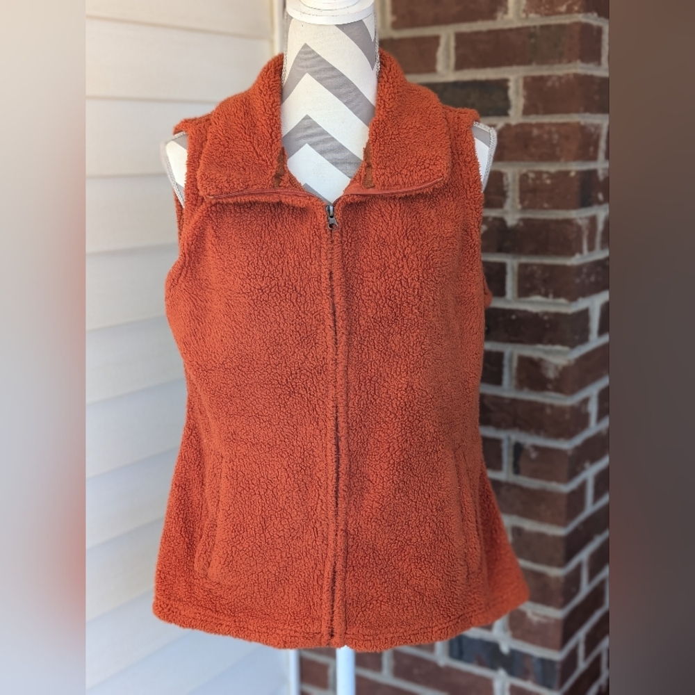 Michael F Women's Orange Fleece Vest